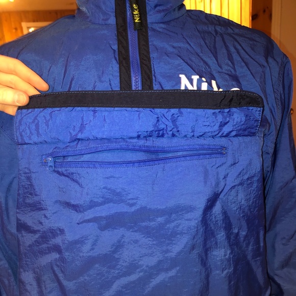 Vintage Nike windbreaker! - Picture 5 of 13